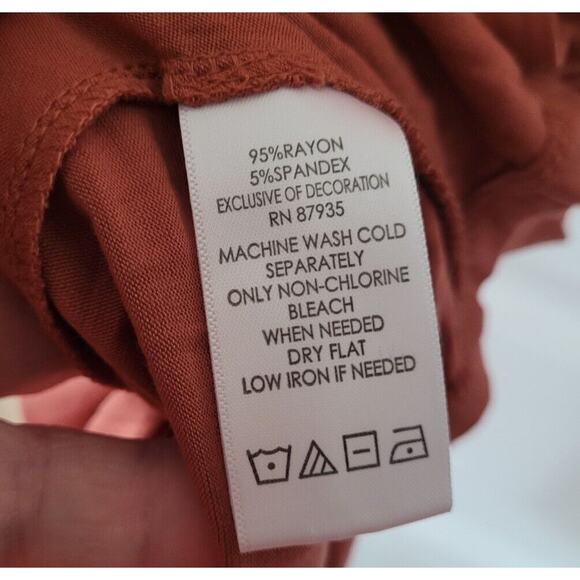 LOGO Layers Lori Goldstein Medium Peach Brown Tank Rayon Basic Under Blouse - Picture 5 of 5